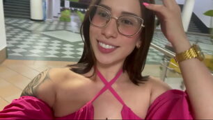 coppia in webcam che scopa nel centro commerciale Acropolis a Bucaramanga - Sara Films